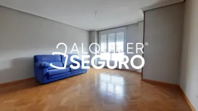 Piso en alquiler en Villa de Vallecas - Imagen 3