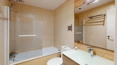 Apartment on Calle de Antonio Ponz photo 15