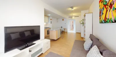 Apartment on Calle de Antonio Ponz photo 9