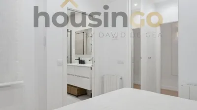 Apartment in Salamanca District photo 13