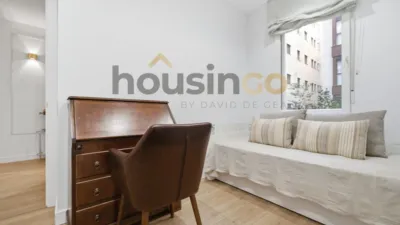 Apartment in Salamanca District photo 20
