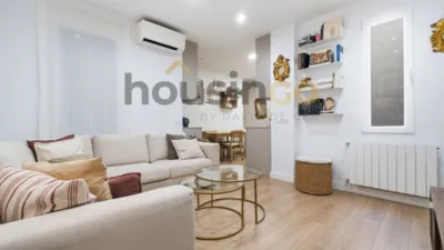 Apartment in Salamanca District photo 2