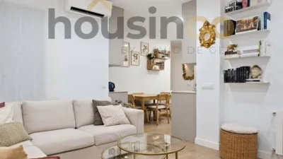 Apartment in Salamanca District photo 3