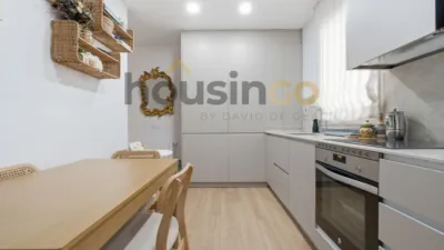 Apartment in Salamanca District photo 8