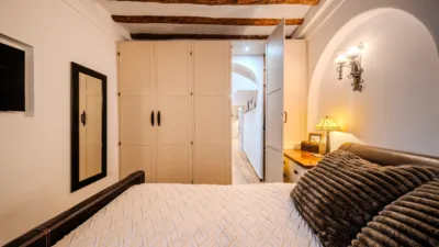 Terraced House in Old Town photo 8