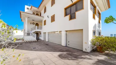 Chalet en venta en Calle Doctor Pérez Camacho, Salamanca-Uruguay-Las Mimosas (Distrito Centro-Ifara. Santa Cruz de Tenerife Capital) de 2.490.000 €