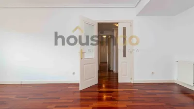 Piso en alquiler en Calle de Ana de Austria, cerca de Calle de Américo Castro - Imagen 5