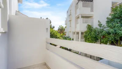 Townhouse in El Paraíso-Atalaya-Benamara photo 20