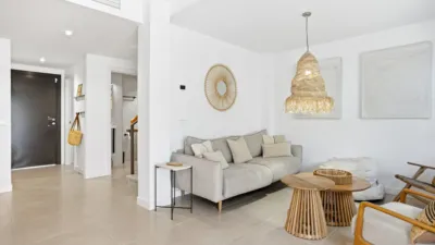 Townhouse in El Paraíso-Atalaya-Benamara photo 6