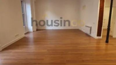 Piso en alquiler en Centro - Imagen 3