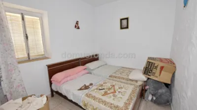Casa en venta en Calle Ladera, Setenil de las Bodegas de 45.000 €