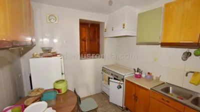 Casa en venta en Calle Ladera, Setenil de las Bodegas de 45.000 €