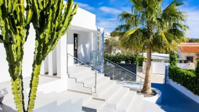 Casa – Orihuela - Més