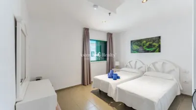 Apartment on Calle Aceviño photo 6