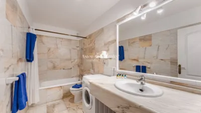 Apartment on Calle Aceviño photo 9