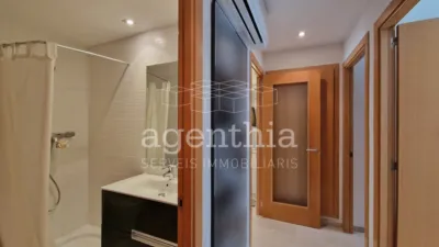 Apartment on Carrer de Joaquim Riera Bertran photo 24