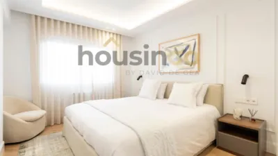 Apartment in Salamanca District photo 3