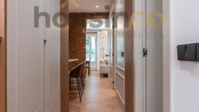 Apartment in Salamanca District photo 25