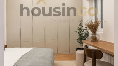 Apartment in Salamanca District photo 28