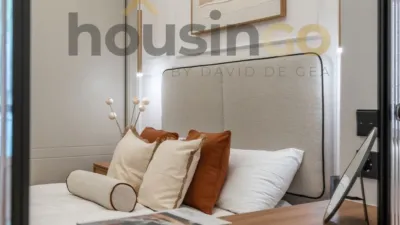 Apartment in Salamanca District photo 36