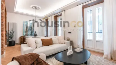 Apartment in Salamanca District photo 47