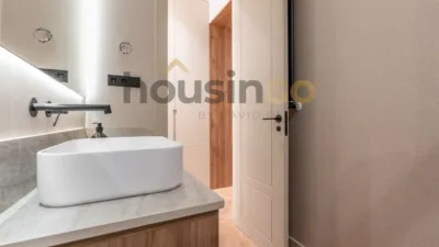 Apartment in Salamanca District photo 55