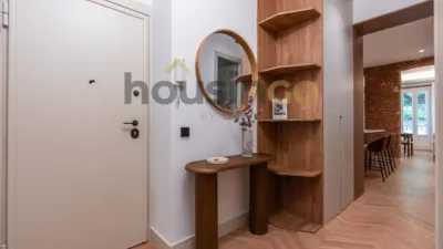 Apartment in Salamanca District photo 60