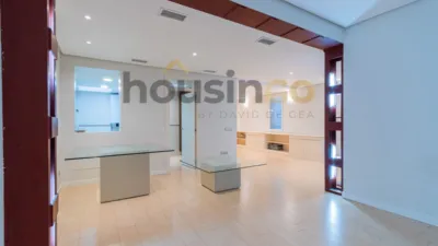 Apartment in Salamanca District photo 10