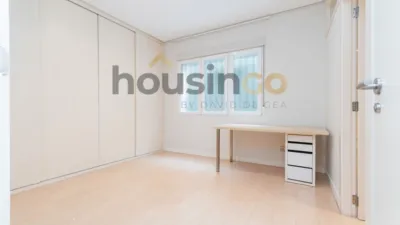 Apartment in Salamanca District photo 23