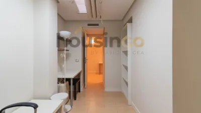 Apartment in Salamanca District photo 34