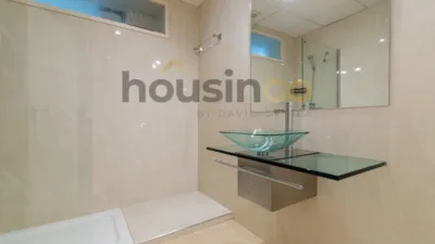 Apartment in Salamanca District photo 39