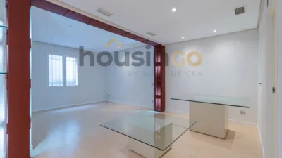 Apartment in Salamanca District photo 6