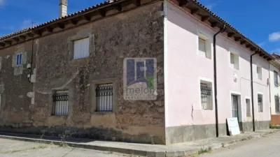House on Villahizan de Treviño Street photo 31