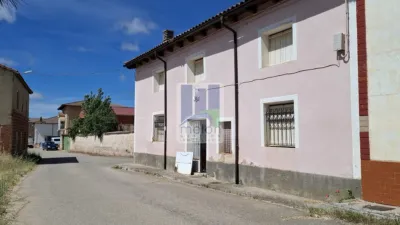 House on Villahizan de Treviño Street photo 32