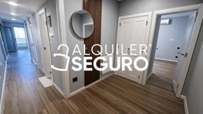 Ático en alquiler en Salamanca - Imagen 4