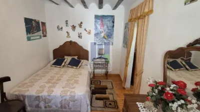 House on Calle Robredo Temiño photo 30