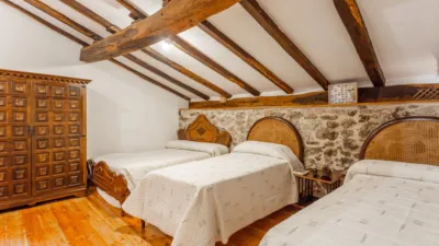 Casa en venta en Calle C/ Diseminado Venta Aldea, Número S/N, Etuláin (Anue) de 370.000 €