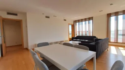 Piso en alquiler en Eix Macià, La Creu Alta (Sabadell) de 1.550 €<span>/mes</span>