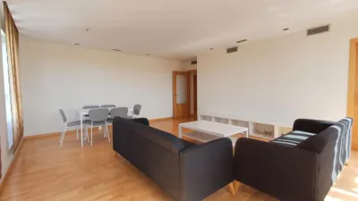 Piso en alquiler en Eix Macià, La Creu Alta (Sabadell) de 1.550 €<span>/mes</span>