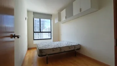 Piso en alquiler en Eix Macià, La Creu Alta (Sabadell) de 1.550 €<span>/mes</span>