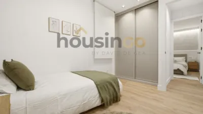 Apartment in Salamanca District photo 22