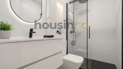Apartment in Salamanca District photo 24