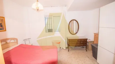 Apartment on Calle González Cuadrado photo 22