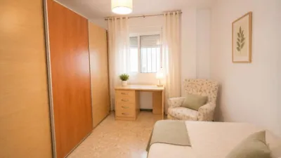 Apartment on Calle González Cuadrado photo 26