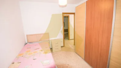 Apartment on Calle González Cuadrado photo 27
