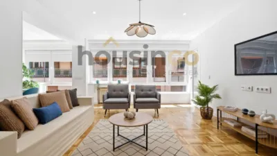 Apartment in Salamanca District photo 3