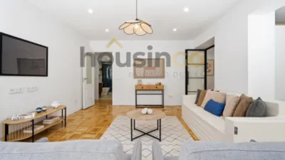 Apartment in Salamanca District photo 4