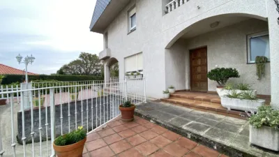 House on Bo Tanos Street photo 59