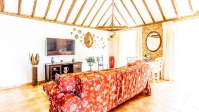 House on Camino del Burgado photo 7