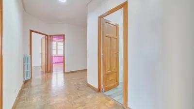 Apartment in Ensanches - Zabalguneak photo 10